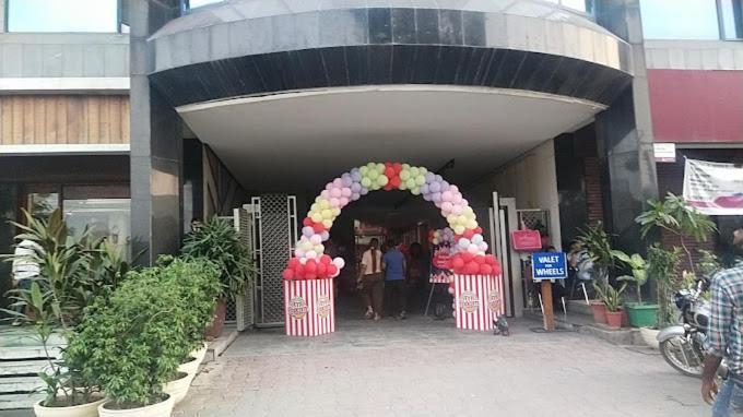 Hotel Crystal Palace Meerut Exterior photo